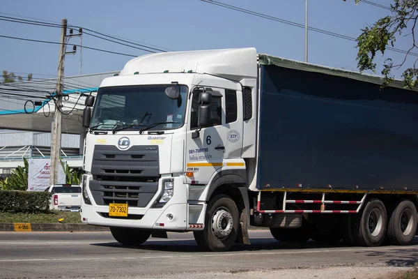 Chiangmai Tailândia Janeiro 2019 Private Nissan Cargo Truck Foto Estrada — Fotografia de Stock