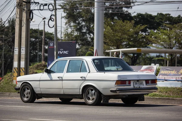 Chiangmai Tailândia Janeiro 2019 Carro Velho Privado Mercedes Benz 230E — Fotografia de Stock