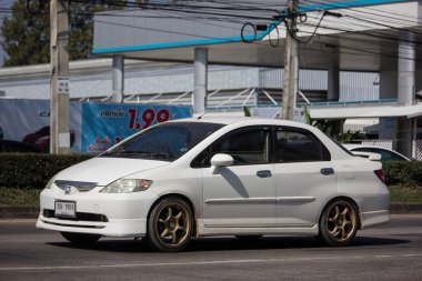 Chiangmai, Tayland - 14 Ocak 2019: Özel Honda City kompakt araç. Japon üretici Honda tarafından üretilen. Fotoğrafa yol no.121 8 km şehir merkezine Chiangmai, Tayland.