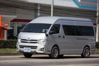 Chiangmai, Tayland - 14 Ocak 2019: Özel Toyota banliyö van. Yol no.121 şehir merkezine Chiangmai Tayland hakkında 8 km, fotoğraf.