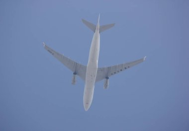 Chiangmai, Tayland - 30 Ocak 2019: B-5920 Airbus A330-200 Çin Doğu havayolu şirketi. Şanghay'a Chiangmai Havaalanı'ndan çıkar.