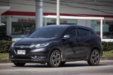 Chiangmai, Tayland - 14 Ocak 2019: Özel araba Honda Hrv şehir Suv araba. Yol no.1001 Chiangmai şehir merkezine 8 km.