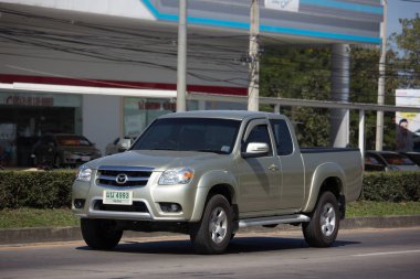 Chiangmai, Tayland - 16 Ocak 2019: Özel Pick up, Mazda Bt50. fotoğrafa yol no.121 8 km şehir merkezine Chiangmai, Tayland.