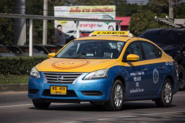 Chiangmai, Tayland - 18 Ocak 2019: City taksi metre chiangmai, Nissan narin, şehir hizmetinde. Yol no.1001, Chiangmai iş alanı 8 km.