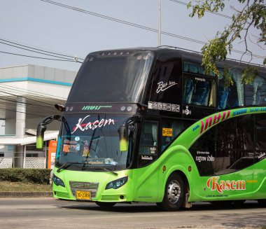 Chiangmai, Tayland - 22 Ocak 2019: Prifate Seyahat Otobüs. Fotoğraf Road Hayır 1001 hakkında 8 km şehir merkezine Chiangmai, Tayland.