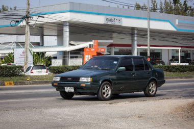 Chiangmai, Tayland - 22 Ocak 2019: Özel Old araba, Toyota Corolla. Fotoğraf Road Hayır 121 hakkında 8 km şehir merkezine Chiangmai, Tayland.
