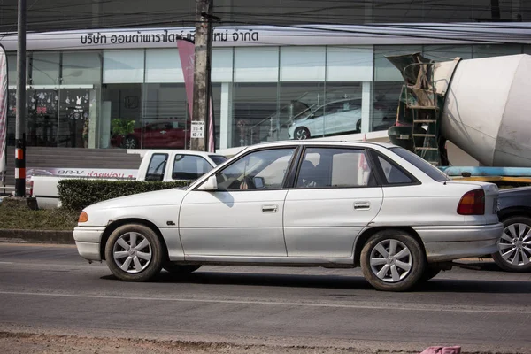 Chiangmai Tajlandia Stycznia 2019 Prywatny Samochód Opel Astra Zdjęcie Drodze — Zdjęcie stockowe