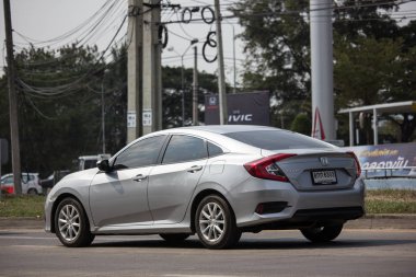Chiangmai, Tayland - 22 Ocak 2019: Özel Sedan araba Honda Automobil, Onuncu nesil Honda Civic. Yol no.1001 Chiangmai iş alanı 8 km.