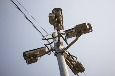 Chiangmai, Tayland - 16 Şubat 2019: Cctv kamera Chiangmai otobüs terminalinin terminal içinde. Fotoğraf Chiangmai otobüs istasyonu, Tayland.