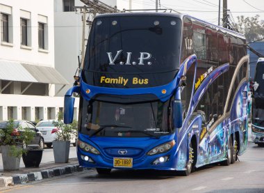 Chiangmai, Tayland - 16 Şubat 2019: Özel seyahat otobüs. Fotoğraf Chiangmai otobüs istasyonu.