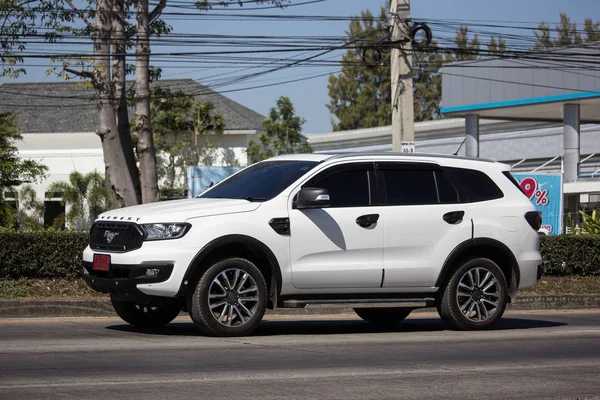 Чіанг Травня Таїланд 2019 Лютого Індивідуальна Позашляховик Автомобілів Ford Еверест — стокове фото