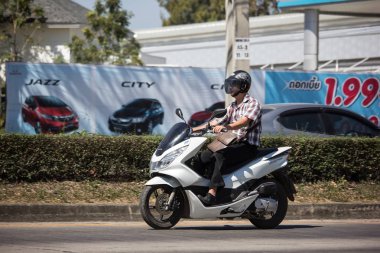 Chiangmai, Tayland - 4 Şubat 2019: Özel Honda motosiklet, Pcx 150. Yol no.1001, Chiangmai iş alanı 8 km.