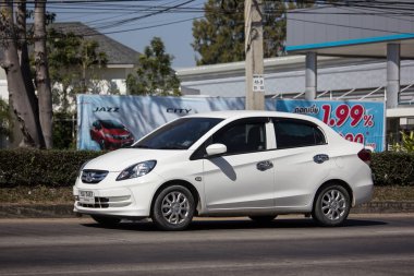 Chiangmai, Tayland - 4 Şubat 2019: Özel Eko Kiralık, Honda Brio hayret. Yol no.1001, Chiangmai şehir merkezine 8 km.