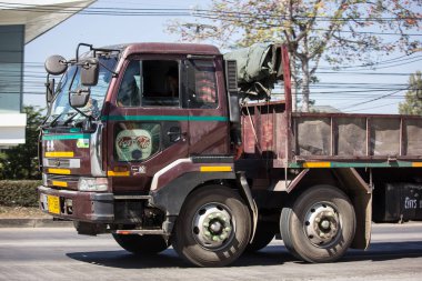  Özel eski Nissan Ud kargo kamyon.