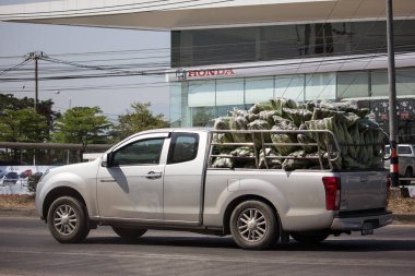 Özel Isuzu Dmax kamyonet. 