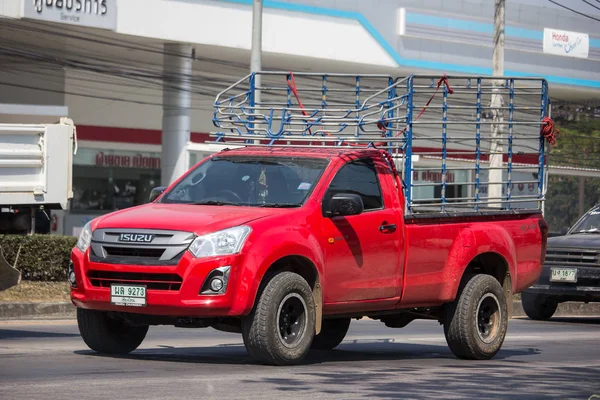 Camion privé Isuzu Dmax . — Photo