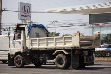 Özel Hino damperli kamyon. 