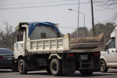 Özel Hino damperli kamyon. 