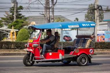 Tuk tuk taksi chiangmai hizmet şehir içinde ve çevresinde. 