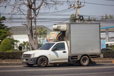 Soğuk konteyner ile özel kamyonet