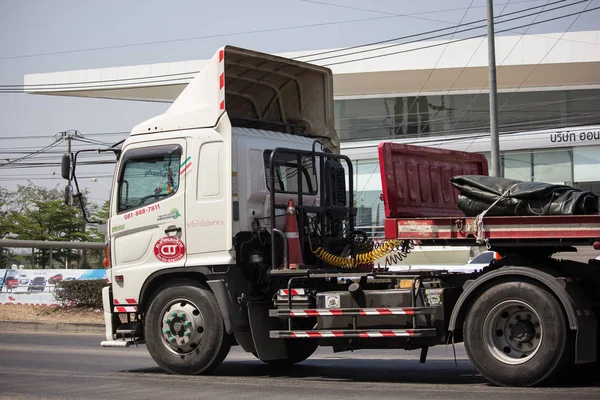 Ctj 회사의 트레일러 트럭. — 스톡 사진