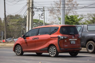  Toyota Sienta Mini Mpv Van. 
