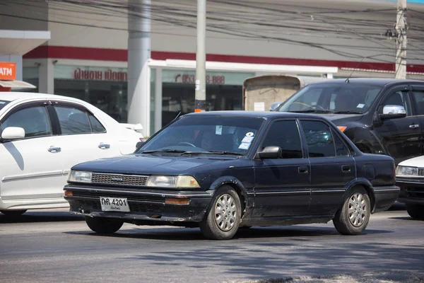 Vieille voiture privée, Toyota Corolla — Photo