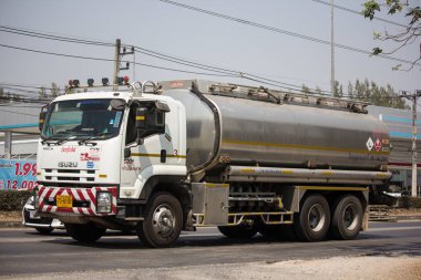 Özel petrol kamyon