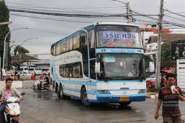 Viriya turu otobüsü