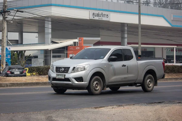 Recogida en coche privado, Nissan Navara — Foto de Stock