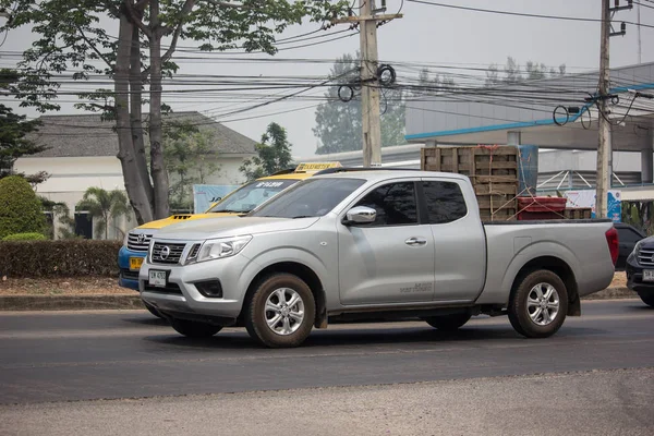 Recogida en coche privado, Nissan Navara — Foto de Stock