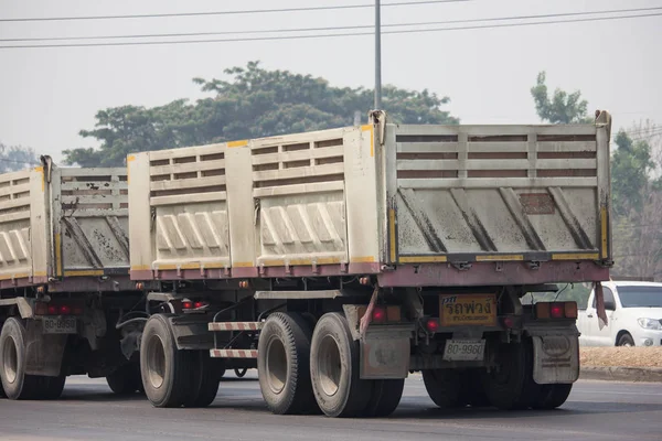 Camión volquete de Thanachai Company . — Foto de Stock