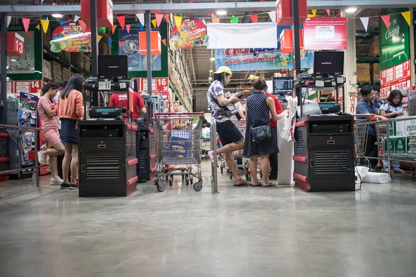 Makro Hypermarket Chiang mai. — Foto de Stock