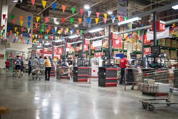 Makro Hypermarket  Chiang mai. — Stock Photo, Image