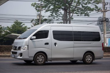 Özel Nissan Urvan Van araba.
