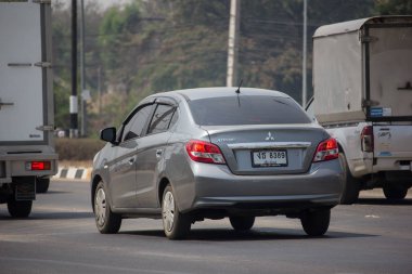 Özel araba Mitsubishi çekin.