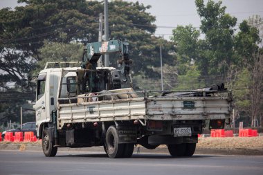 Vinç ile Hino kamyon