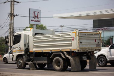 Özel Hino damperli kamyon. 