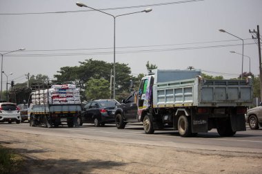 Özel Isuzu damperli kamyon. 