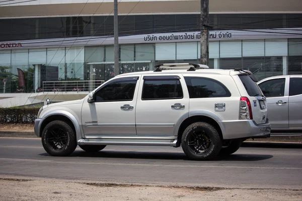 Carro privado Suv, Isuzu Mu-7, Mu7 . — Fotografia de Stock