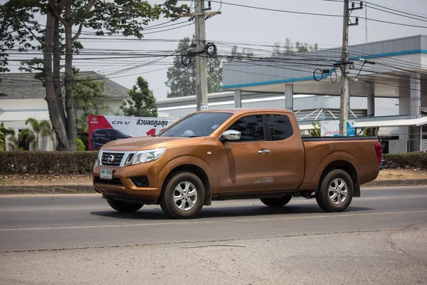 Camionnette privée, Nissan Navara — Photo