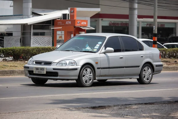 Ιδιωτικό παλιό αυτοκίνητο Honda Civic — Φωτογραφία Αρχείου