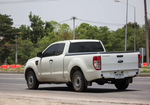 Carro de recolha privado, Ford Ranger . — Fotografia de Stock