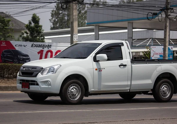 Camion privé Isuzu Dmax . — Photo