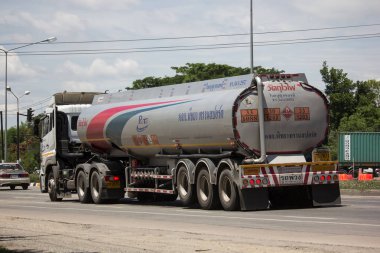  Phichaya Şirketi Petrol Kamyonu.