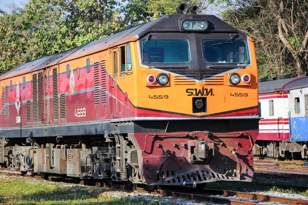 Locomotiva diesel GE para trem de passageiros — Fotografia de Stock