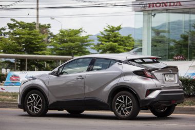 Toyota Chr küçük araba Crossover Suv hibrit araba. 