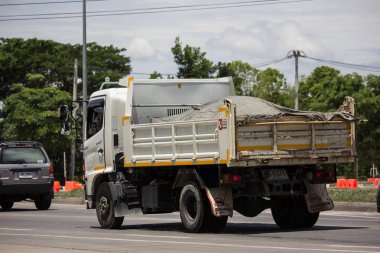 Özel Hino damperli kamyon. 