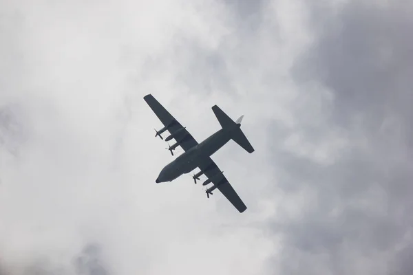 왕 타이 공군 C-130 — 스톡 사진