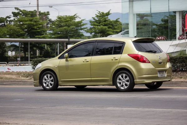 自家用車、日産ティーダ. — ストック写真